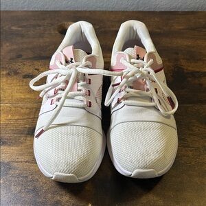 Under Armour Women’s Pink and White shoes